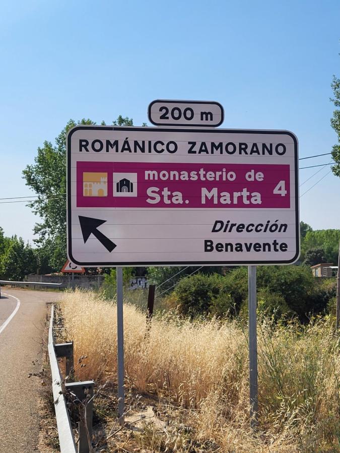 La Pedrosa Casa Rural Camarzana de Tera エクステリア 写真